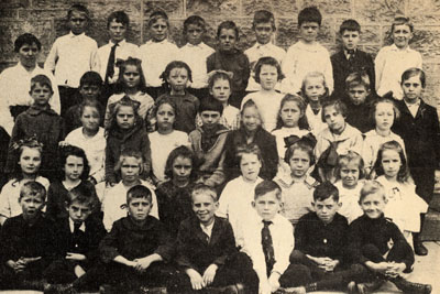 Students at Bruce Street Public School, Milton