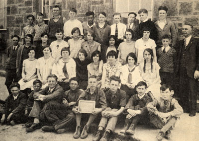 Grade 8 class at Bruce Street Public School, Milton