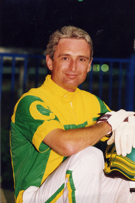 Steve Condren.  Driver. Harness racing. Mohawk Raceway, Campbellville.