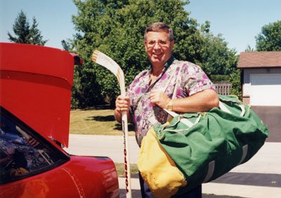 Bob Davidson, hockey coach