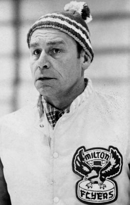 Gerry Inglis, hockey coach