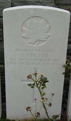 CWGC marker for the grave of Joseph John Fryer, 1897-1918