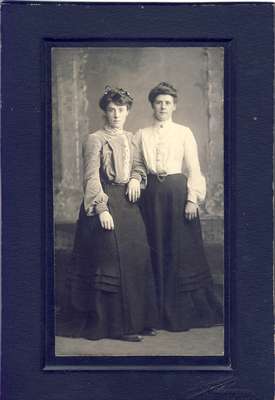 Louisa and Rebecca Neilson