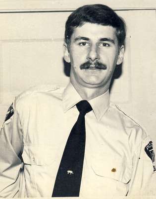 Constable Earl Sapelak