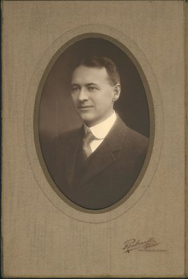 Dr. W. E. Robertson