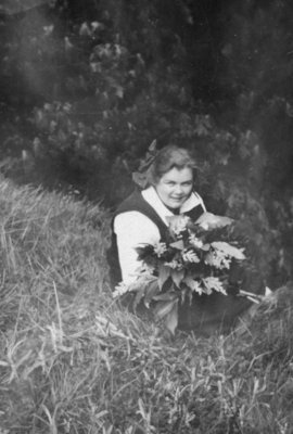 Young lady with flowers