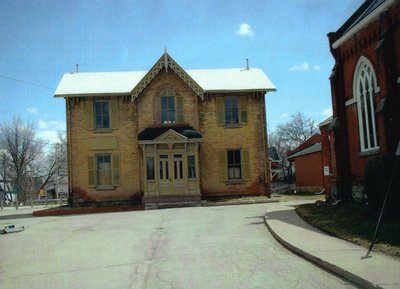 Former Manse of Knox Presbyterian Church, now an office building.