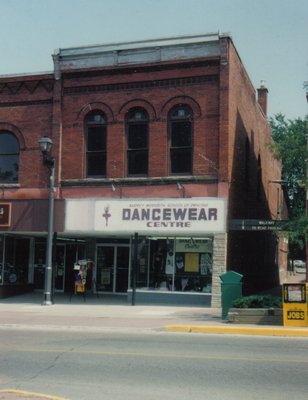 198 Main Street East, The Hemstreet Building, Milton