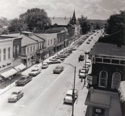 Main Street, Milton, looking west from the intersection with Martin Street