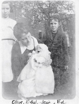 The Armstrong family c.1924