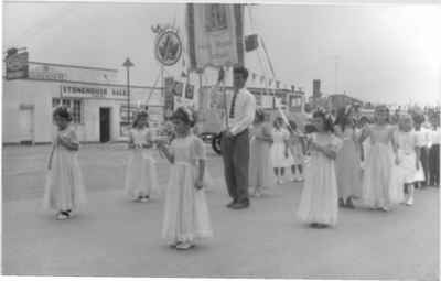 Centennial Parade, Milton. Holy Rosary School