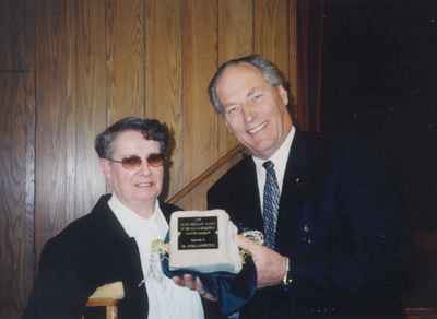 Heritage Awards, 2003. Dr. Andrea Rowbottom and Ted Chudleigh, MPP