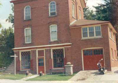 11 Main Street S., Campbellville, Ont.