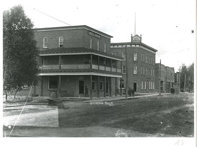 Hotel Kirkup et/and Hotel Windsor, Sturgeon Falls