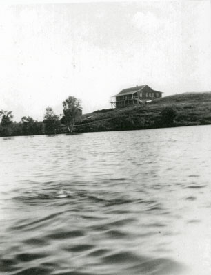 West Street South, Magnetawan