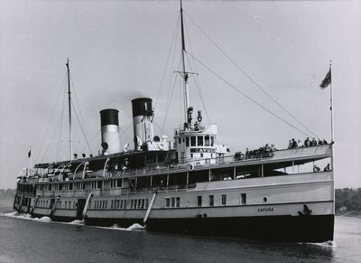 Steamship Cayuga on the Toronto-Niagara route