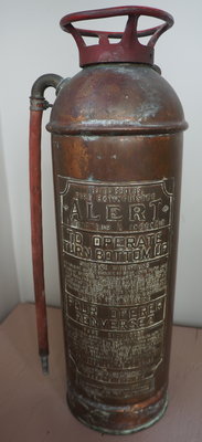 Alert fire extinguisher