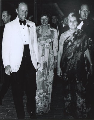 The new Shaw Festival Theatre opens. Guests include Prime Minister Pierre Trudeau and India’s Prime Minister Indira Gandhi.