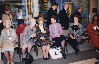 Adrienne Clarkson with librarians at Super Conference 2001