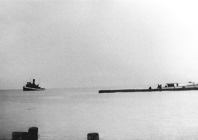 Bronte Pier & Tugboat