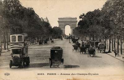 Avenue des Champs-Élyseés, Paris