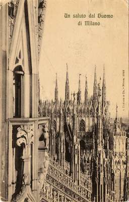 Un saluto dal Duomo di Milano.