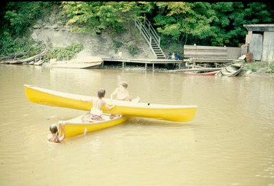 Children canoeing