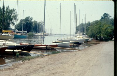 <font color="white" face="verdana">Oakville Harbour marina, courtesy of the Town of Oakville