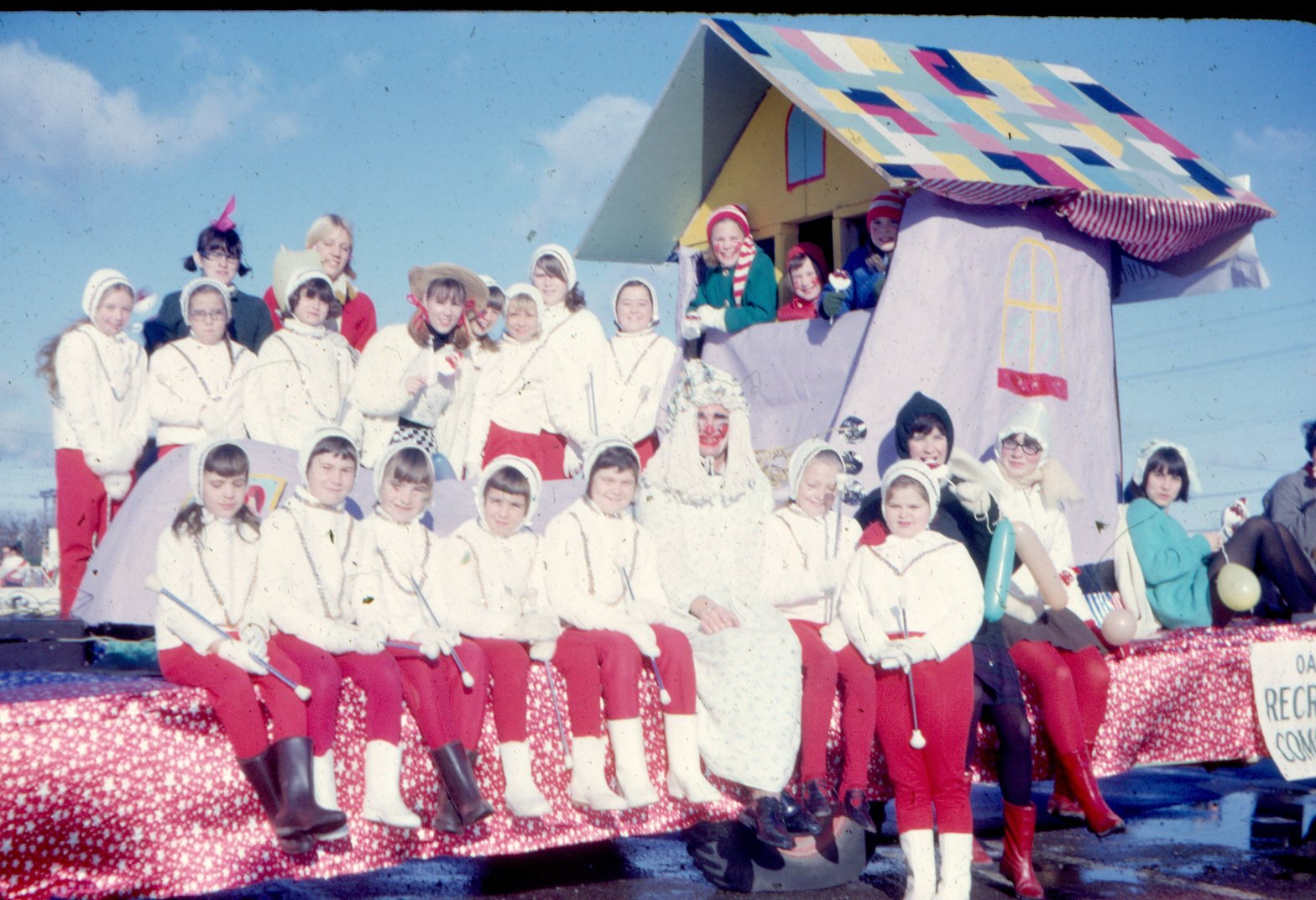 Santa Clause Parade Oakville Images