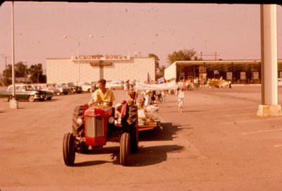 Playground Parade - Kerr St.