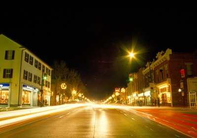 Lakeshore & Navy Sts Downtown Oakville