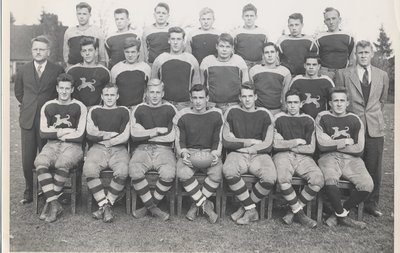 William &quot;Bill&quot; Banting with rugby team at Appleby College