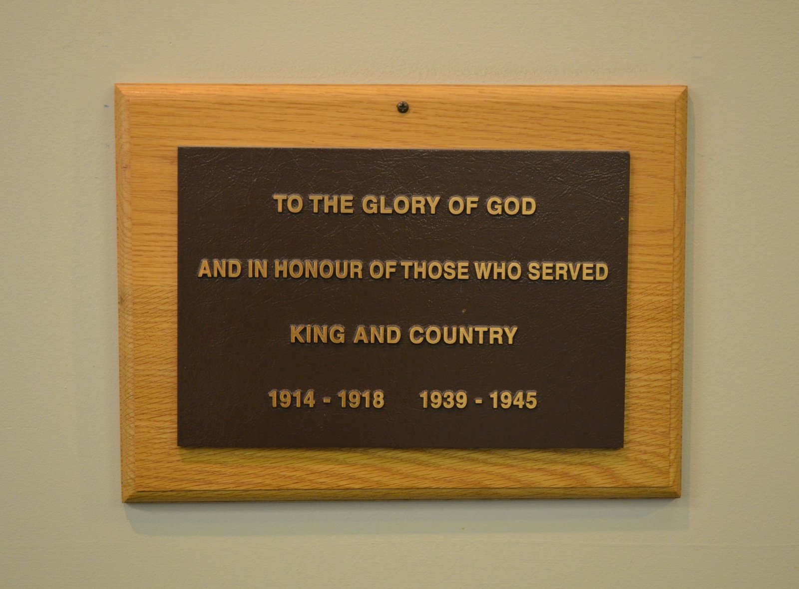 Old cenotaph plaque at the Bronte Legion