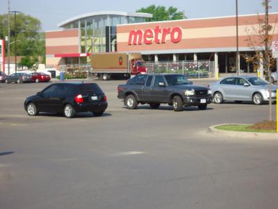 Metro - South Oakville Centre