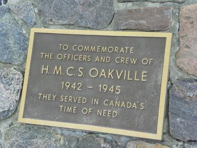 Plaque on HMCS Oakville Cairn