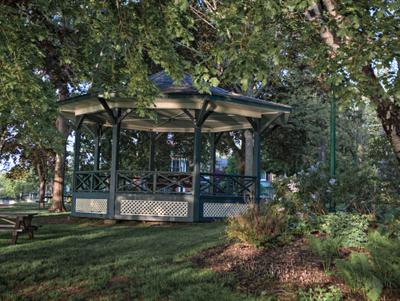 Bandshell at Lakeside Park