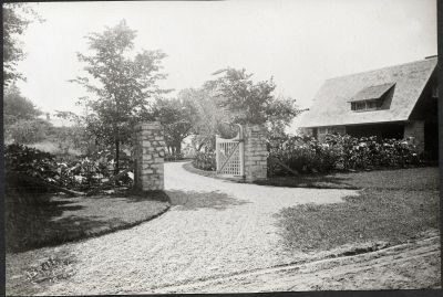 Erchless driveway entrance