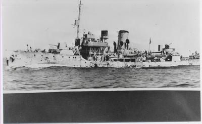 HMCS Oakville at sea