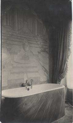 Juliet Chisholm's bathroom in her French residence