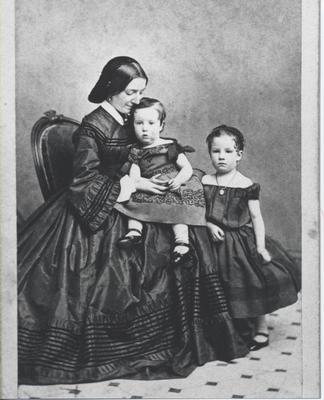 Flora Matilda, George and Alice Chisholm (young children)