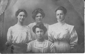 Postcard of Marion Foster, Edna Collins, Gertrude Berry