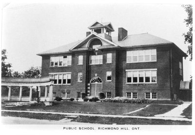 Richmond Hill Public School