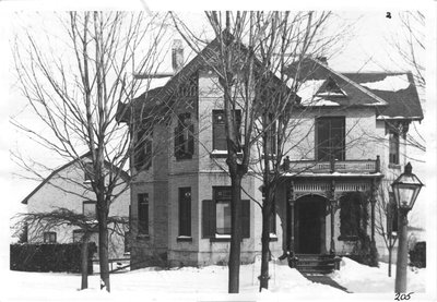 Gas street lamp in front of the Palmer family home