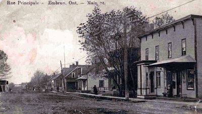 Une vue de la rue Notre-Dame en direction ouest