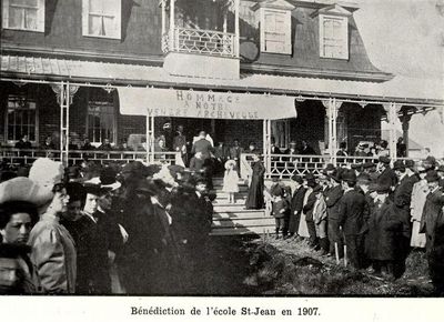 La bénédiction de l’école Saint-Jean