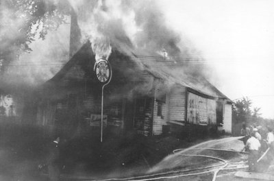 L’incendie de la Fromagerie d’Alphonse Bourbonnais sur la rue Sainte-Marie (Embrun).