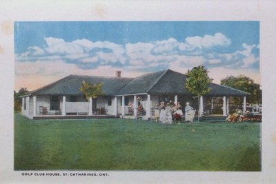 Souvenir Folder of St. Catharines: Golf Club House