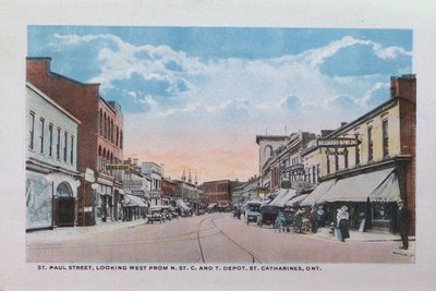 Souvenir Folder of St. Catharines: St. Paul Street Looking West