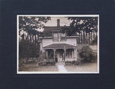 Walter's House, Grimsby Beach