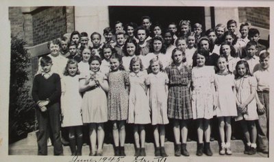 Class Portrait at Victoria School, St. Catharines